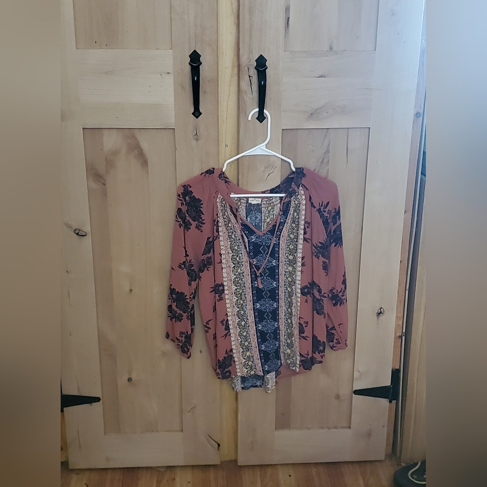 Mason & Belle Tie Front Relaxed Blouse